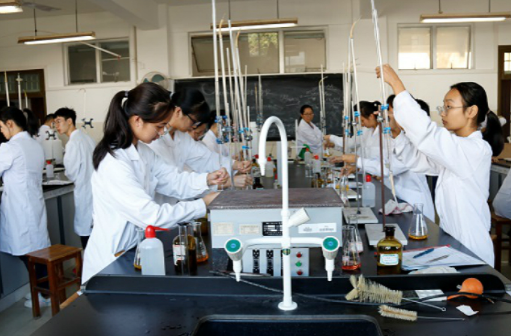 玉林师范学院自治区一流专业：应用化学专业简介