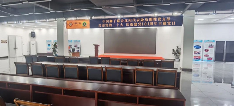 红3.jpg
